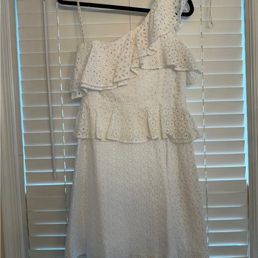 NWT Lilly Pulitzer White Eyelet One-Shoulder Dress (Size: 6)